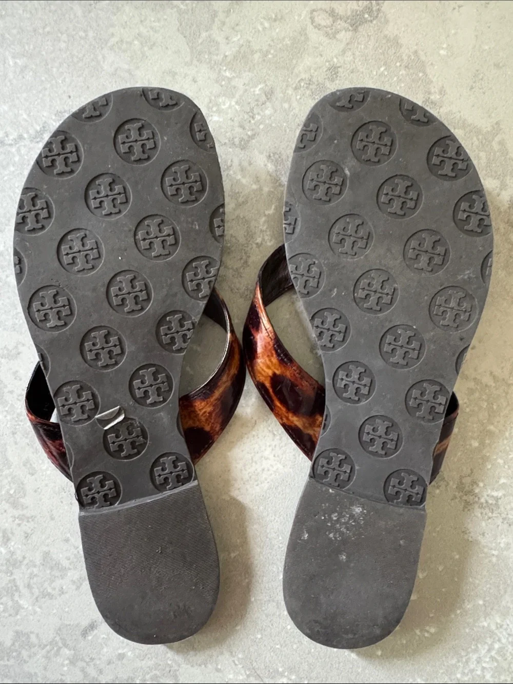 Tory Burch Thora Thong Sandal Leopard Print Size 7